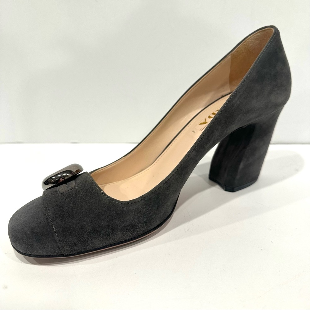Prada Grey Suede Leather Round Square Closed Curved Block Heel Pumps EU 38 US 8 - Picture 11 of 13